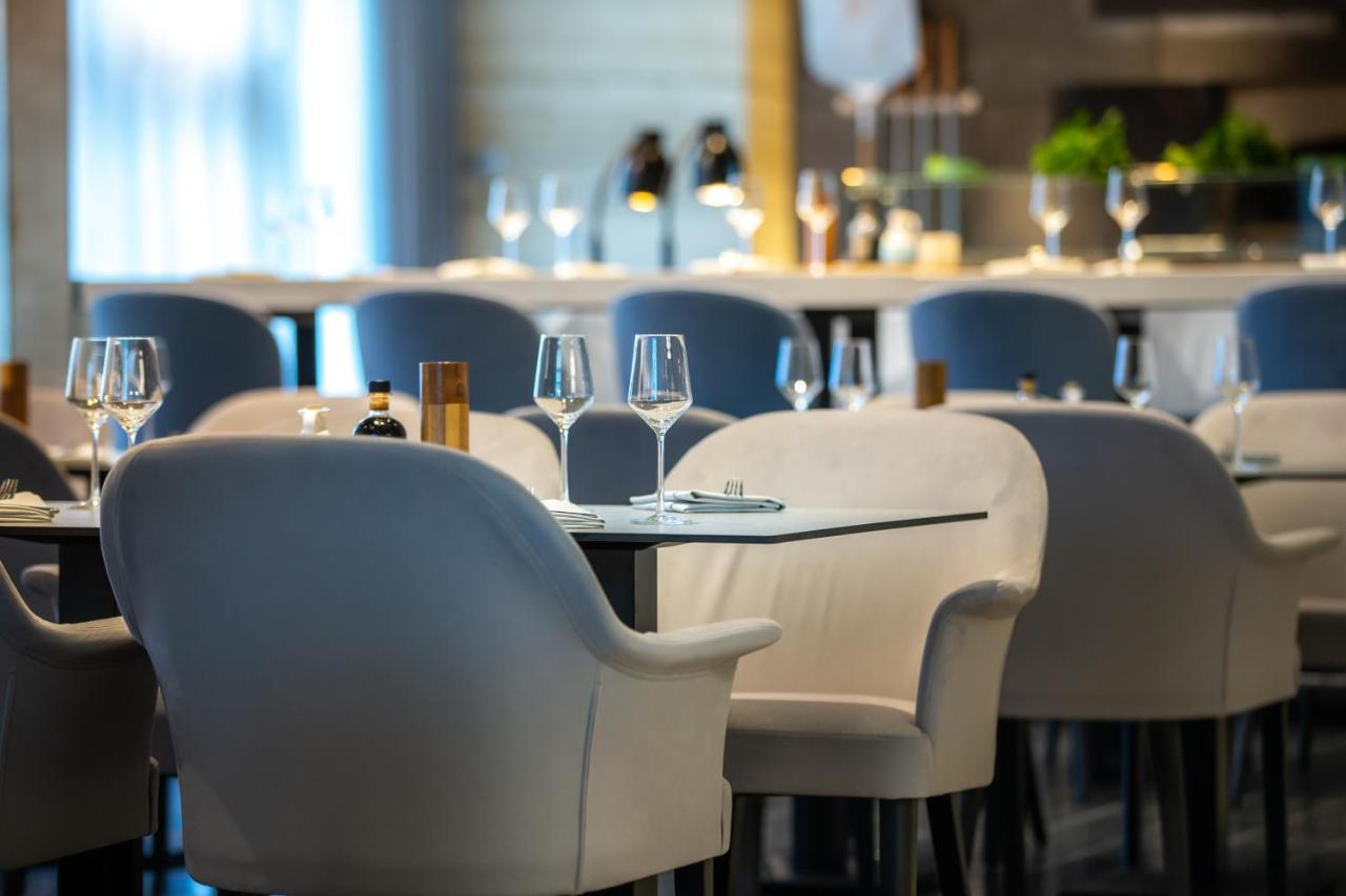 Radisson Blu Hotel Kolonia